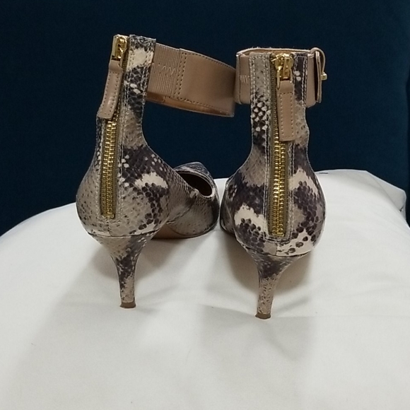 NINE WEST Snake print leather stiletto - Picture 4 of 4